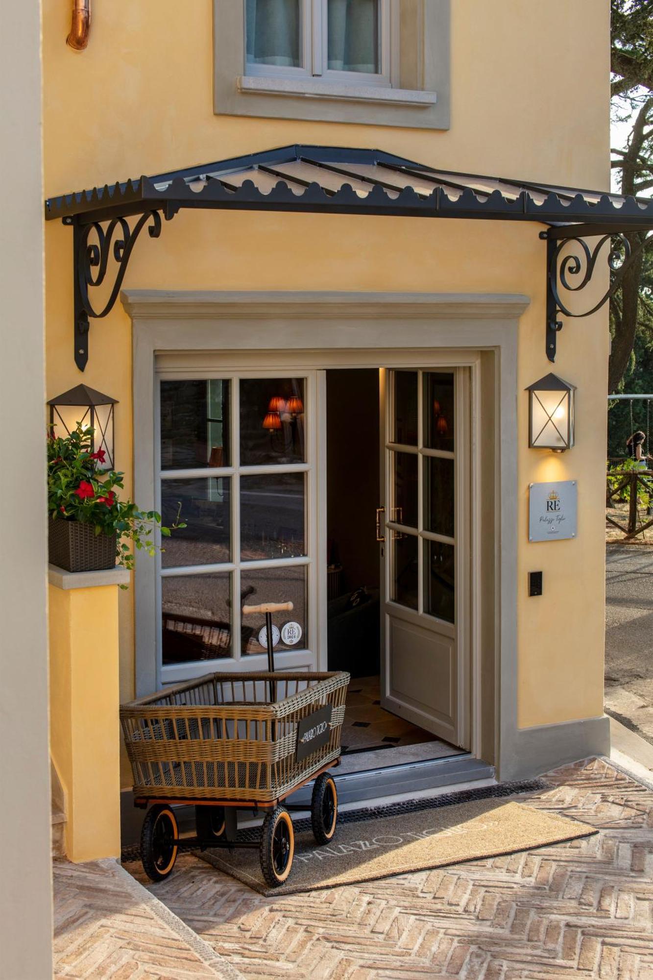 Palazzo Tiglio - A Small Luxury Hotels Of The World San Pancrazio  Extérieur photo